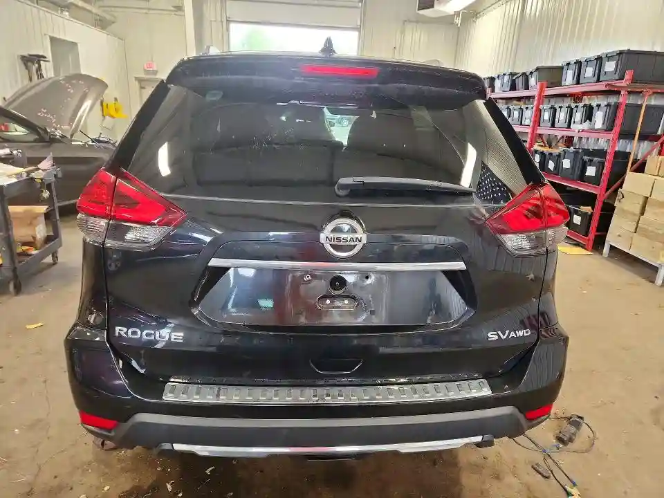 5N1AT2MV9HC787663 2017 NISSAN ROGUE-5