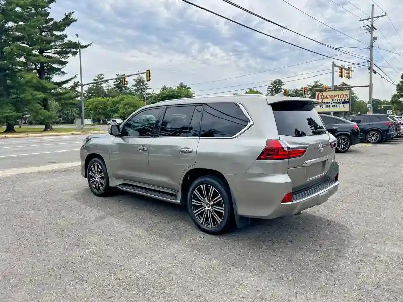 JTJDY7AX6M4337282 2021 LEXUS LX570-2