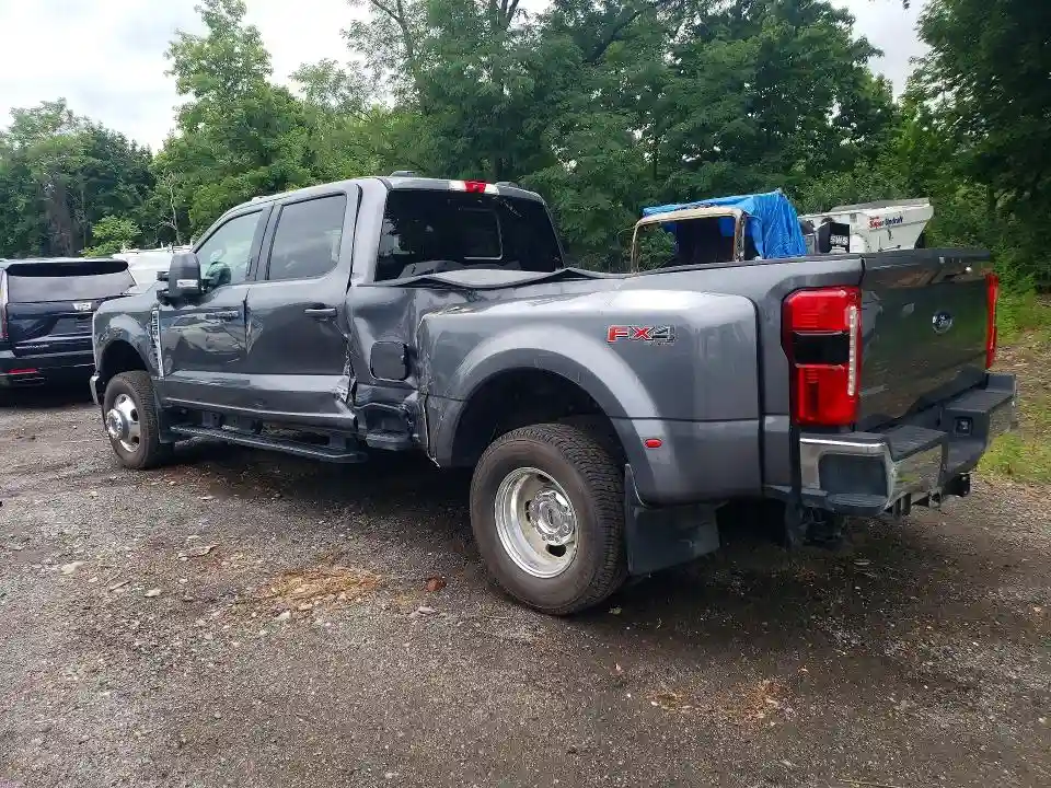 1FT8W3DN4TEC25361 2026 FORD F350-1