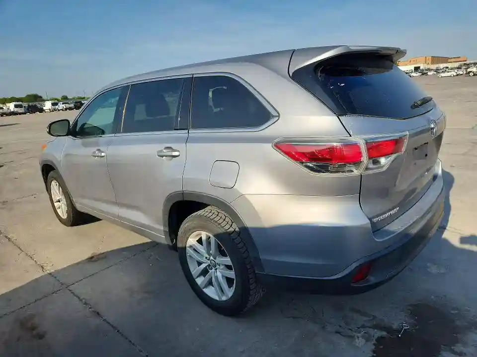 5TDZARFH9GS023158 2016 TOYOTA HIGHLANDER-1