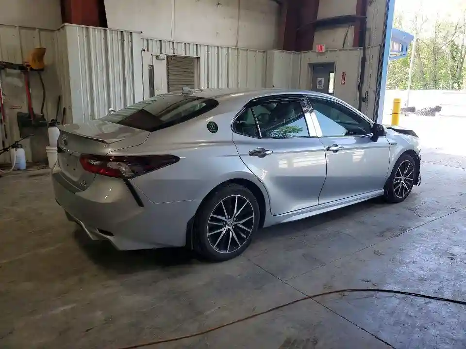 4T1G31AK7MU552942 2021 TOYOTA CAMRY-2