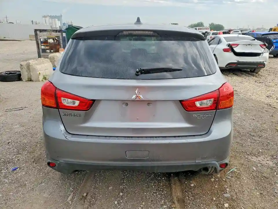 JA4AP3AU9HZ014144 2017 MITSUBISHI OUTLANDER-5