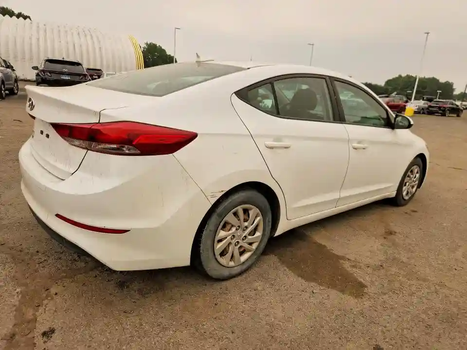 5NPD74LF1JH390695 2018 HYUNDAI ELANTRA-2