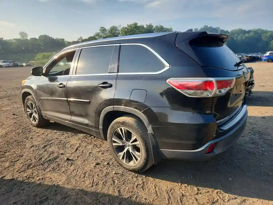 5TDJKRFH5GS290632 2016 TOYOTA HIGHLANDER-1