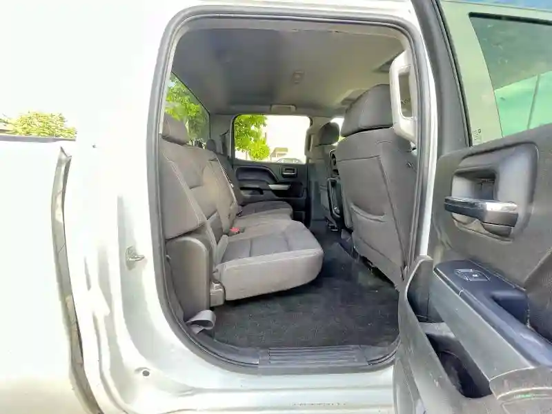 3GCUKREC8HG163585 2017 CHEVROLET SILVERADO-5