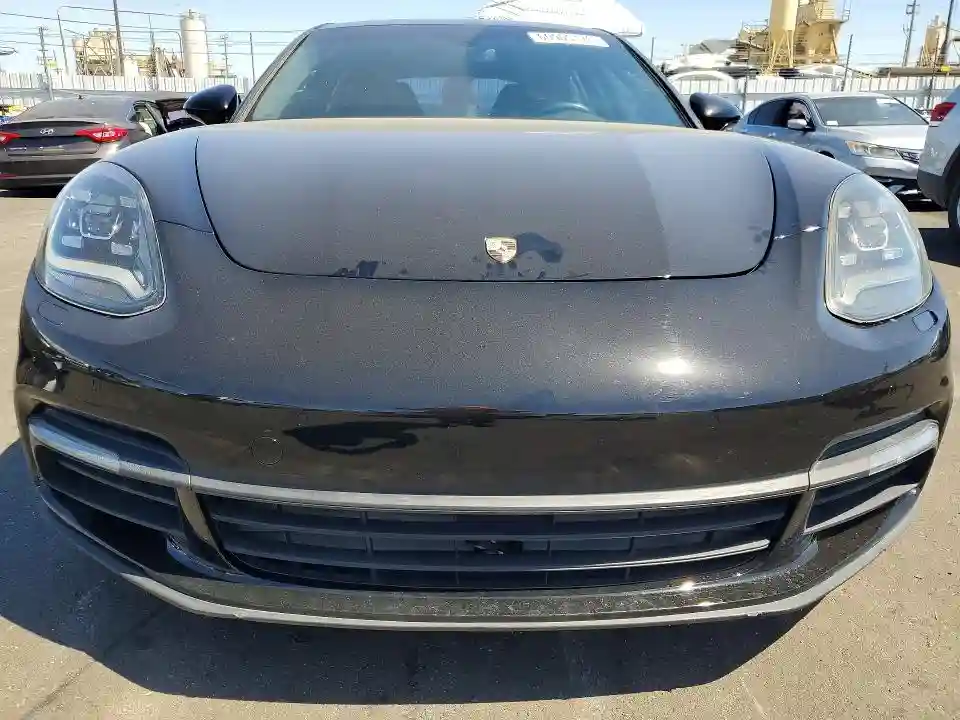 WP0AA2A71JL105056 2018 PORSCHE PANAMERA-4