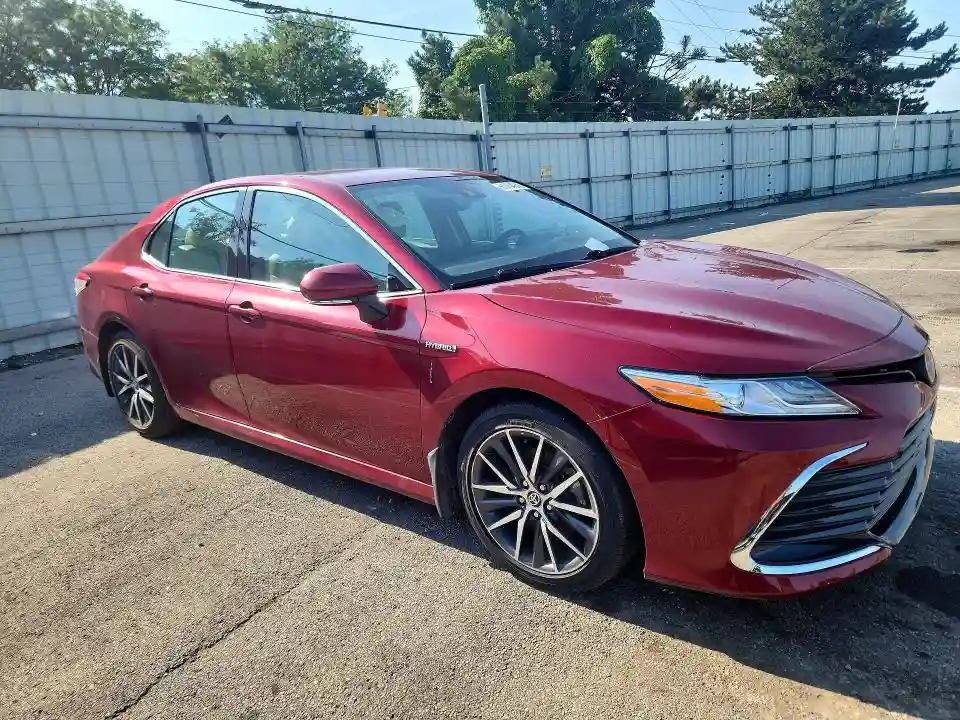 4T1F31AK7MU547266 2021 TOYOTA CAMRY-3