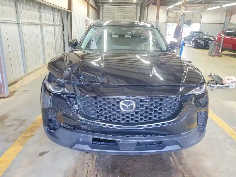 7MMVABBM8SN332255 2025 MAZDA CX-50-4