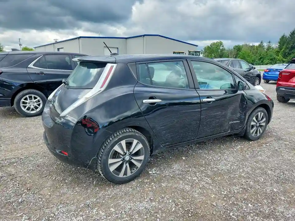 1N4AZ0CP0FC319821 2015 NISSAN LEAF-2