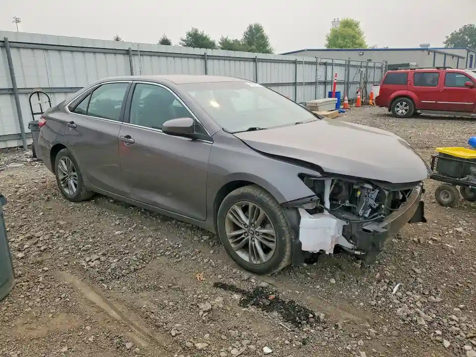 4T1BF1FK4GU130531 2016 TOYOTA CAMRY-3