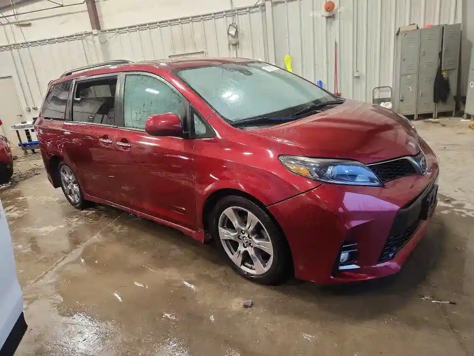 5TDXZ3DC3JS934095 2018 TOYOTA SIENNA-3