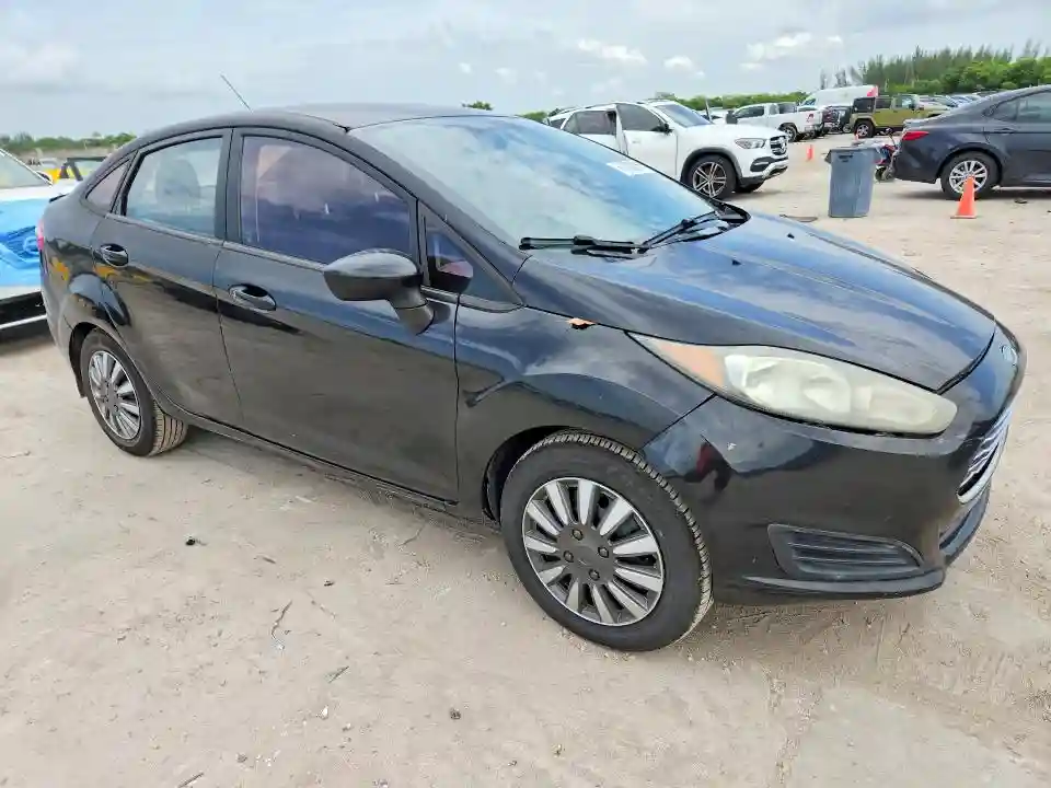 3FADP4AJ0FM202795 2015 FORD FIESTA-3