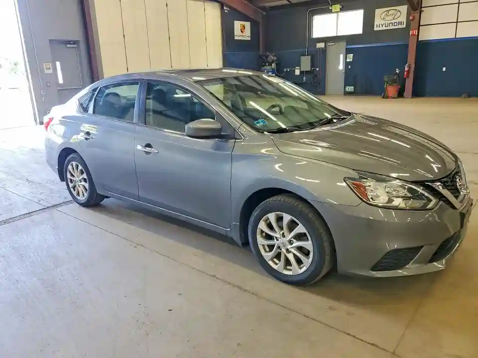 3N1AB7AP0JY233020 2018 NISSAN SENTRA-3