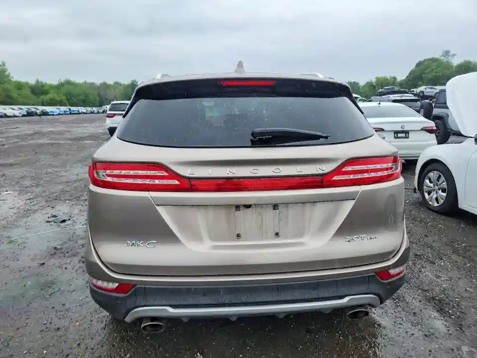5LMCJ2D90JUL29881 2018 LINCOLN MKC-5