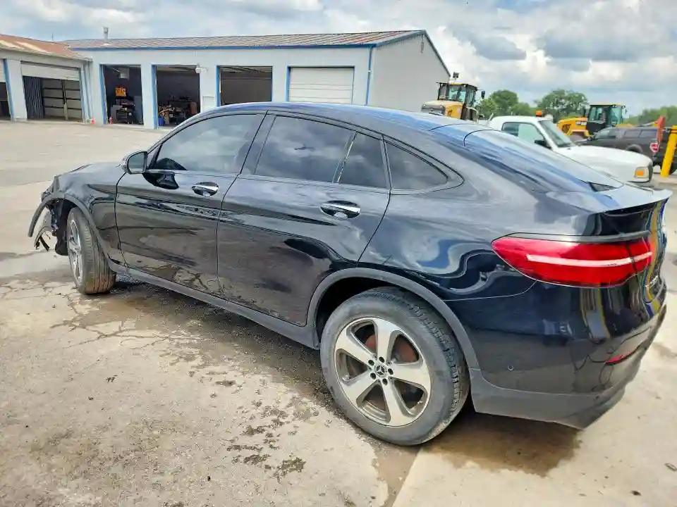 WDC0J4KB3KF561502 2019 MERCEDES-BENZ GLC-CLASS-1