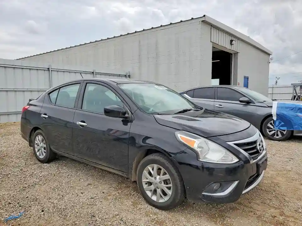 3N1CN7AP7HL904108 2017 NISSAN VERSA-3