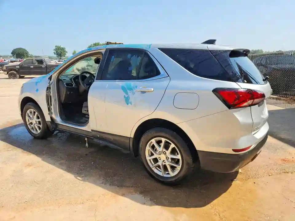 3GNAXTEV3NL134735 2022 CHEVROLET EQUINOX-1