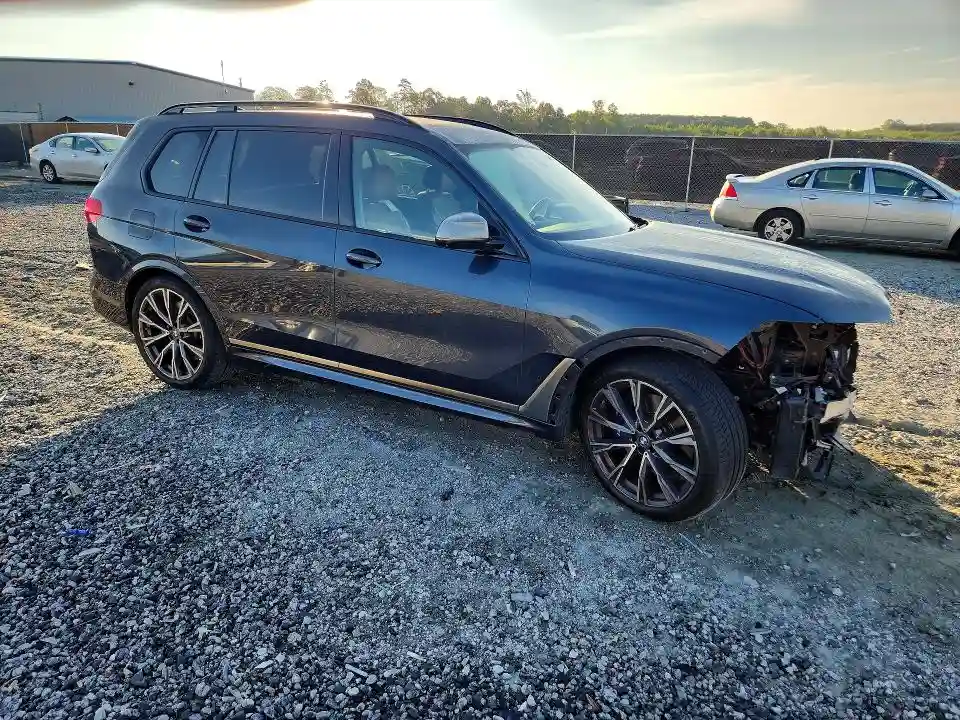 5UXCX6C09M9E15859 2021 BMW X7-3