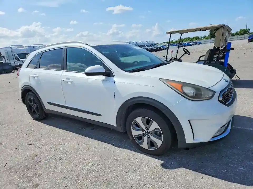 KNDCB3LCXJ5203495 2018 KIA NIRO-3