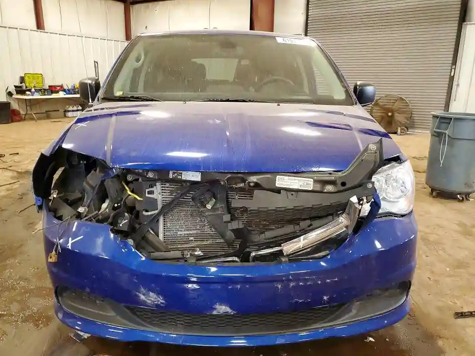 2C4RDGBG9KR654728 2019 DODGE CARAVAN-4