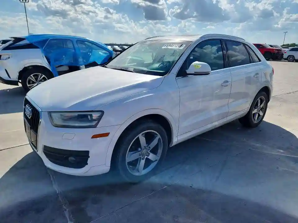 WA1EFCFS9FR006747 2015 AUDI Q3-0