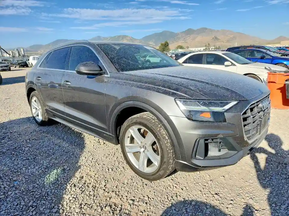 WA1AVAF19KD020023 2019 AUDI Q8-3