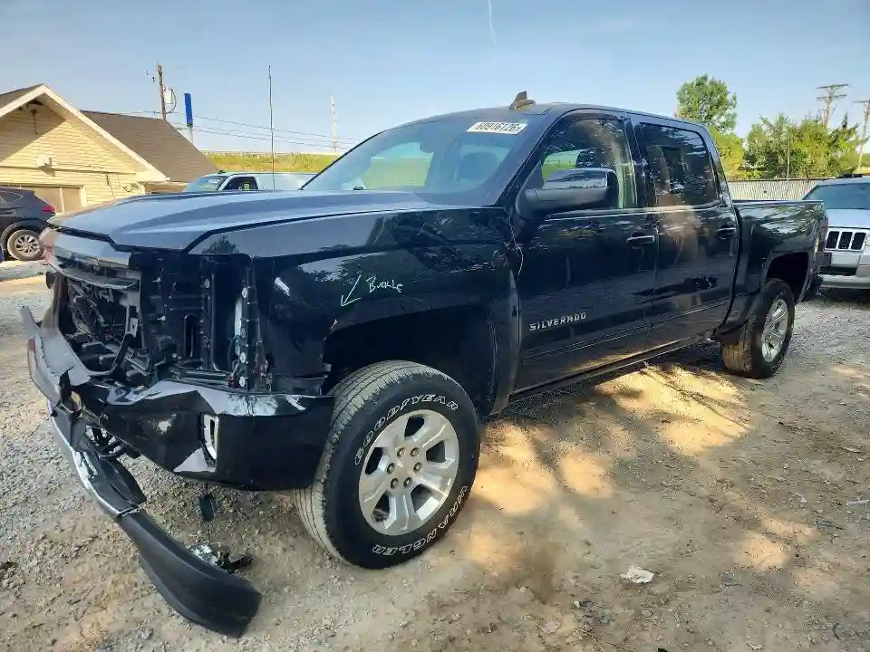 3GCUKREC0JG300816 2018 CHEVROLET SILVERADO-0