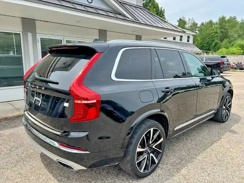 YV4BR0CK0M1756470 2021 VOLVO XC90 T8 RE-3