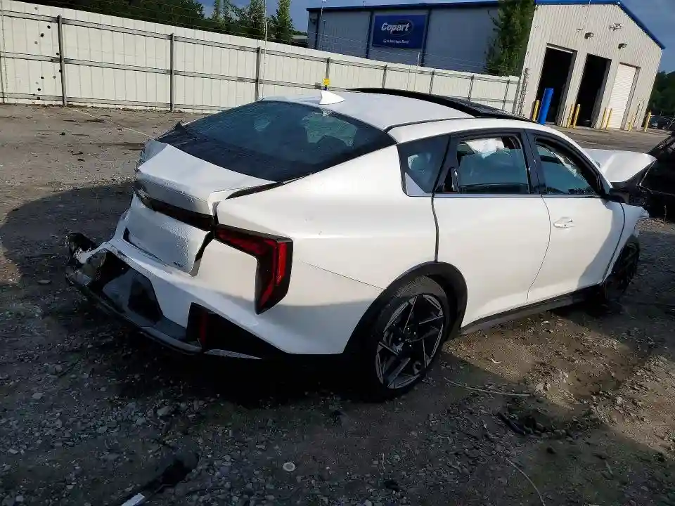 3KPFW4DE9TE278073 2026 KIA K4 GT LINE-2