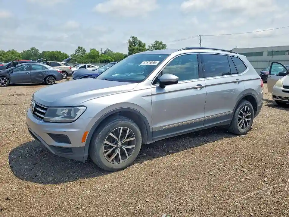 3VV2B7AX8LM015596 2020 VOLKSWAGEN TIGUAN-0