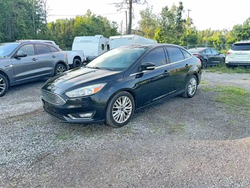 1FADP3J24FL245377 2015 FORD FOCUS-1
