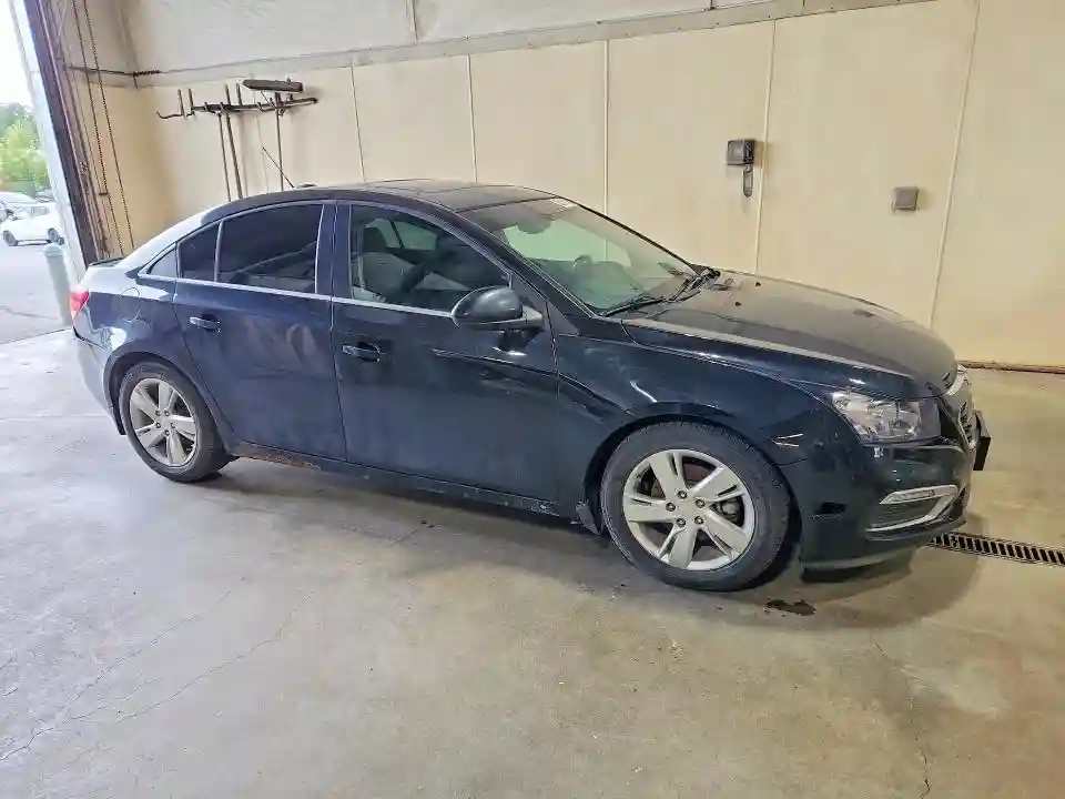 1G1P75SZ3F7298944 2015 CHEVROLET CRUZE-3