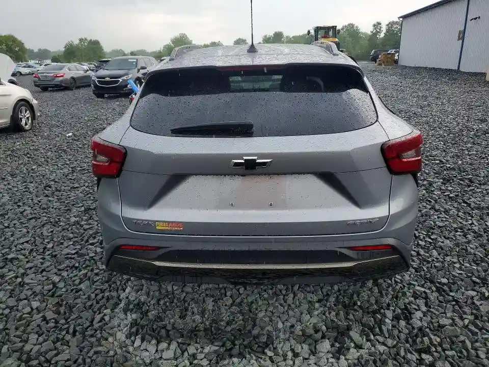 KL77LKEP2SC063493 2025 CHEVROLET TRAX-5