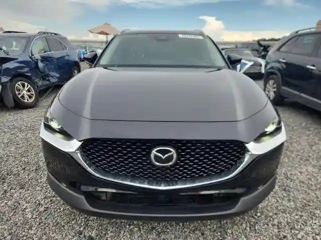 3MVDMBCM5SM800842 2025 MAZDA CX30-4