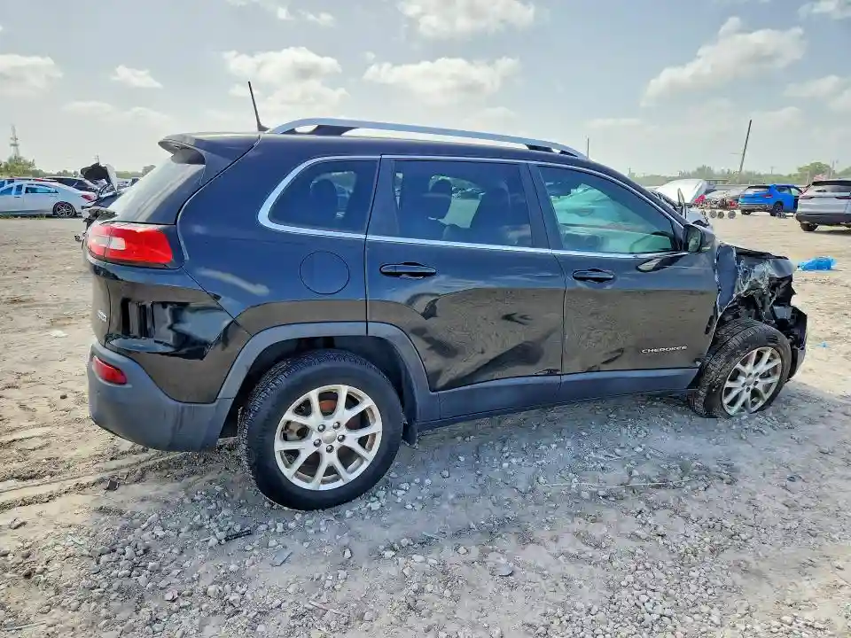 1C4PJLCB1HW613523 2017 JEEP GRAND CHEROKEE-2