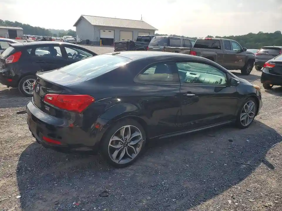 KNAFZ6A3XG5580508 2016 KIA FORTE-2