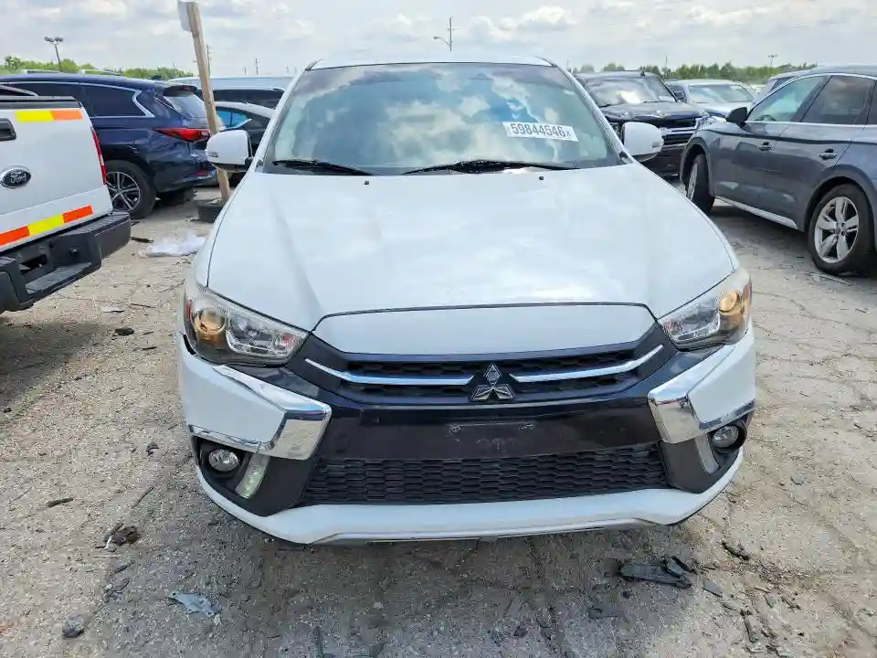 JA4AP4AUXKU002613 2019 MITSUBISHI OUTLANDER-4