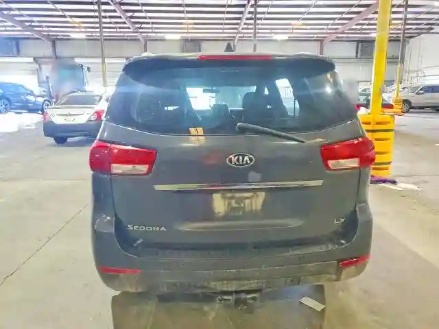 KNDMB5C15H6239761 2017 KIA SEDONA-5