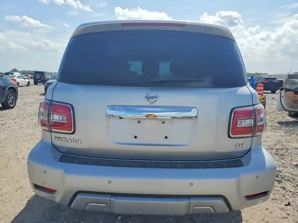 JN8AY2NC0H9504992 2017 NISSAN ARMADA-5