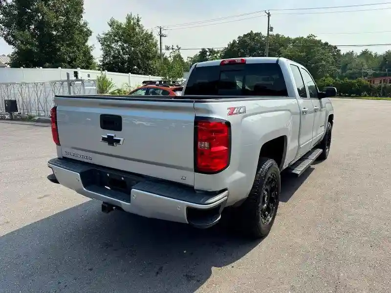 1GCVKREC3JZ373599 2018 CHEVROLET SILVERADO-2
