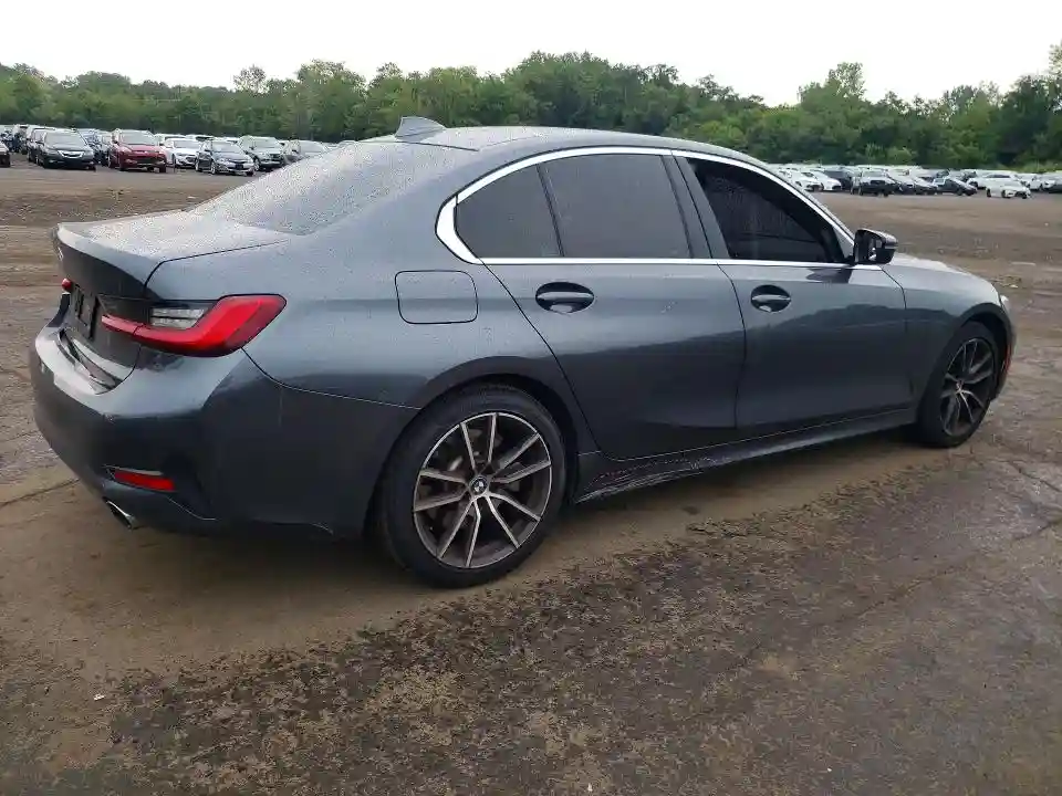 3MW5R7J05M8B93435 2021 BMW 3 SERIES-2
