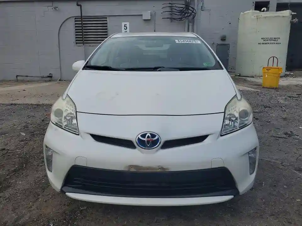 JTDKN3DU9F1879459 2015 TOYOTA PRIUS-4