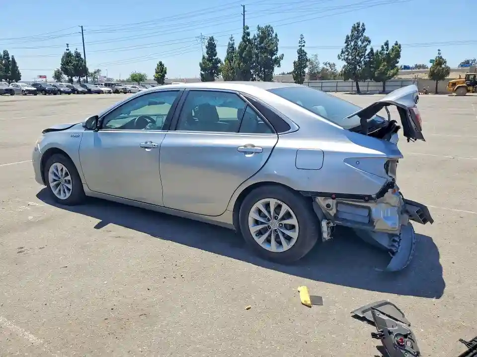 4T1BD1FK1HU213518 2017 TOYOTA CAMRY-1