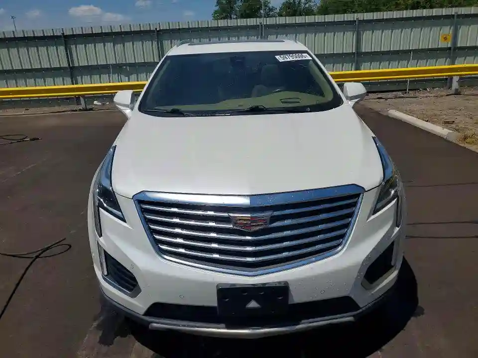 1GYKNFRS5HZ123473 2017 CADILLAC XT5-4