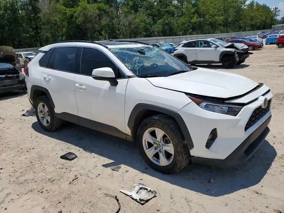 2T3W1RFV0LC076446 2020 TOYOTA RAV4-3
