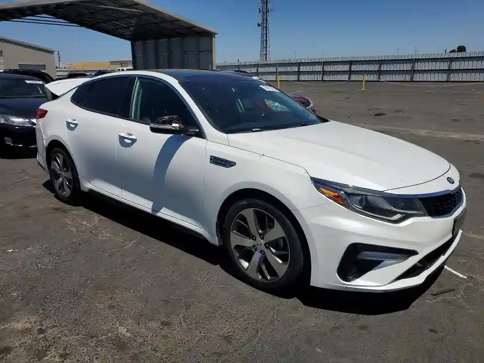 5XXGT4L31LG410943 2020 KIA OPTIMA S-3