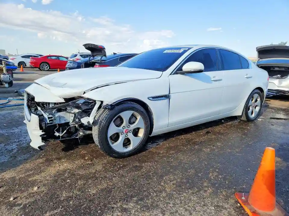 SAJAR4BG0HA977531 2017 JAGUAR XE-0