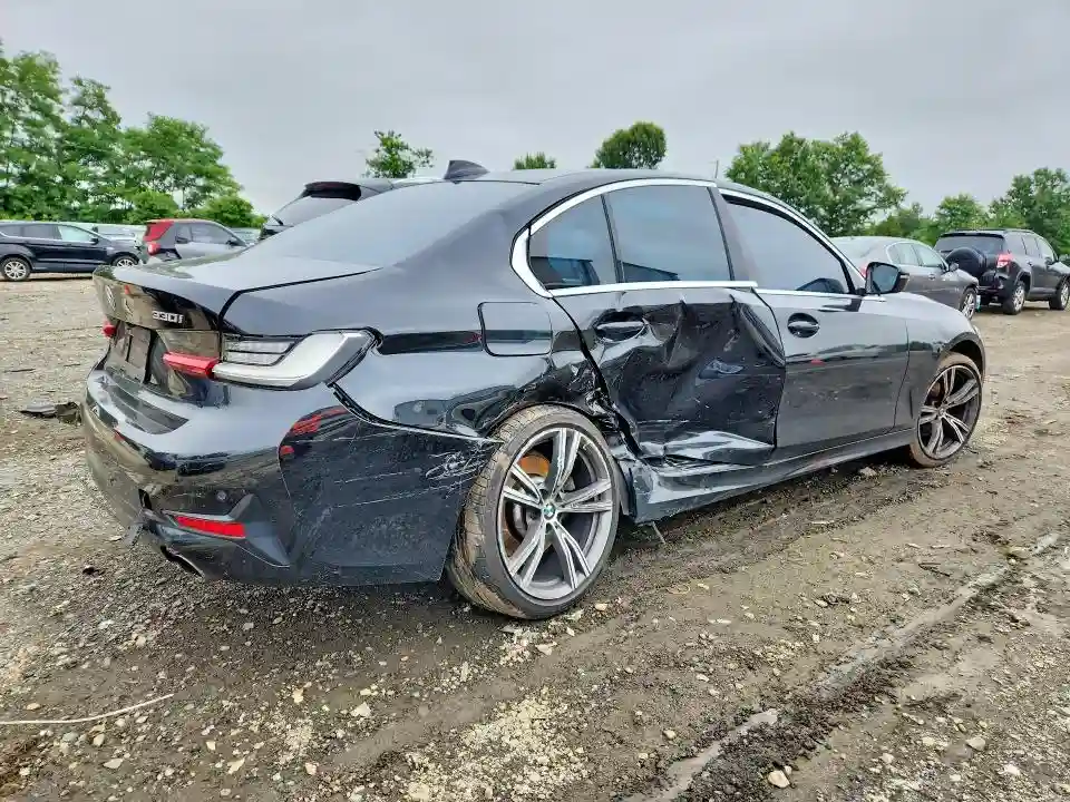 3MW5R7J00M8B92533 2021 BMW 3 SERIES-2