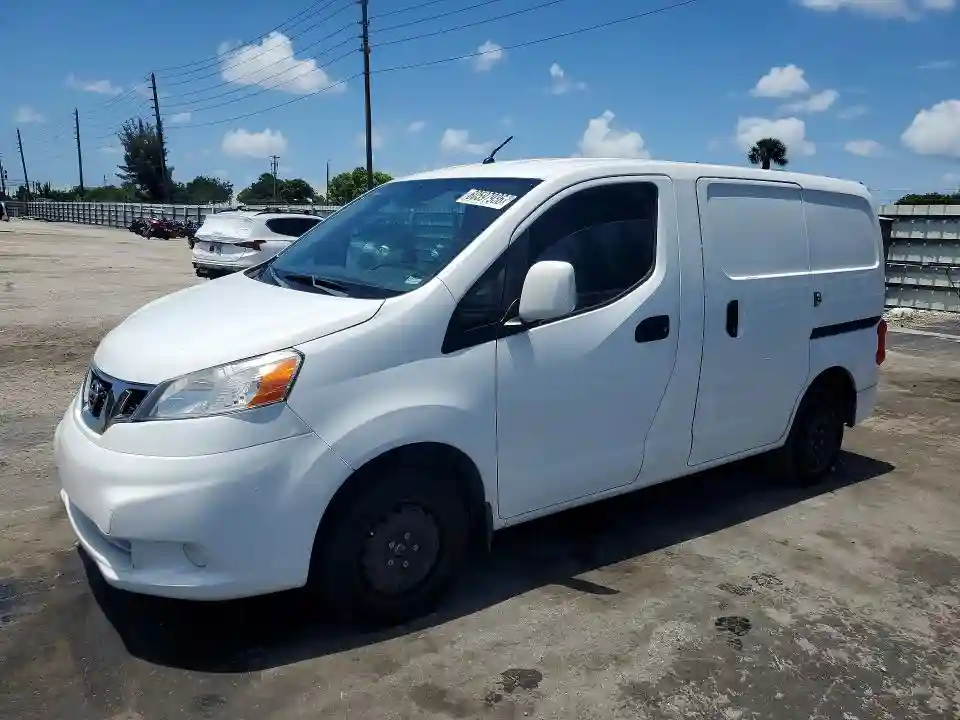 3N6CM0KN5HK714072 2017 NISSAN NV-0