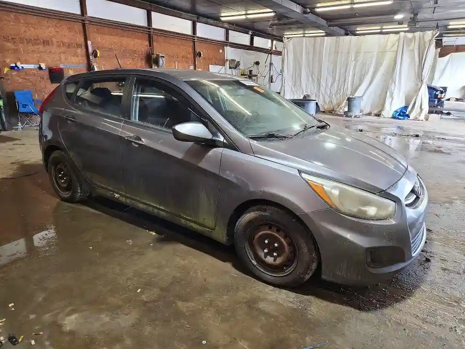 KMHCT5AE9FU220861 2015 HYUNDAI ACCENT-3